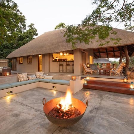 Nyala Safari Lodge Худспрут Экстерьер фото